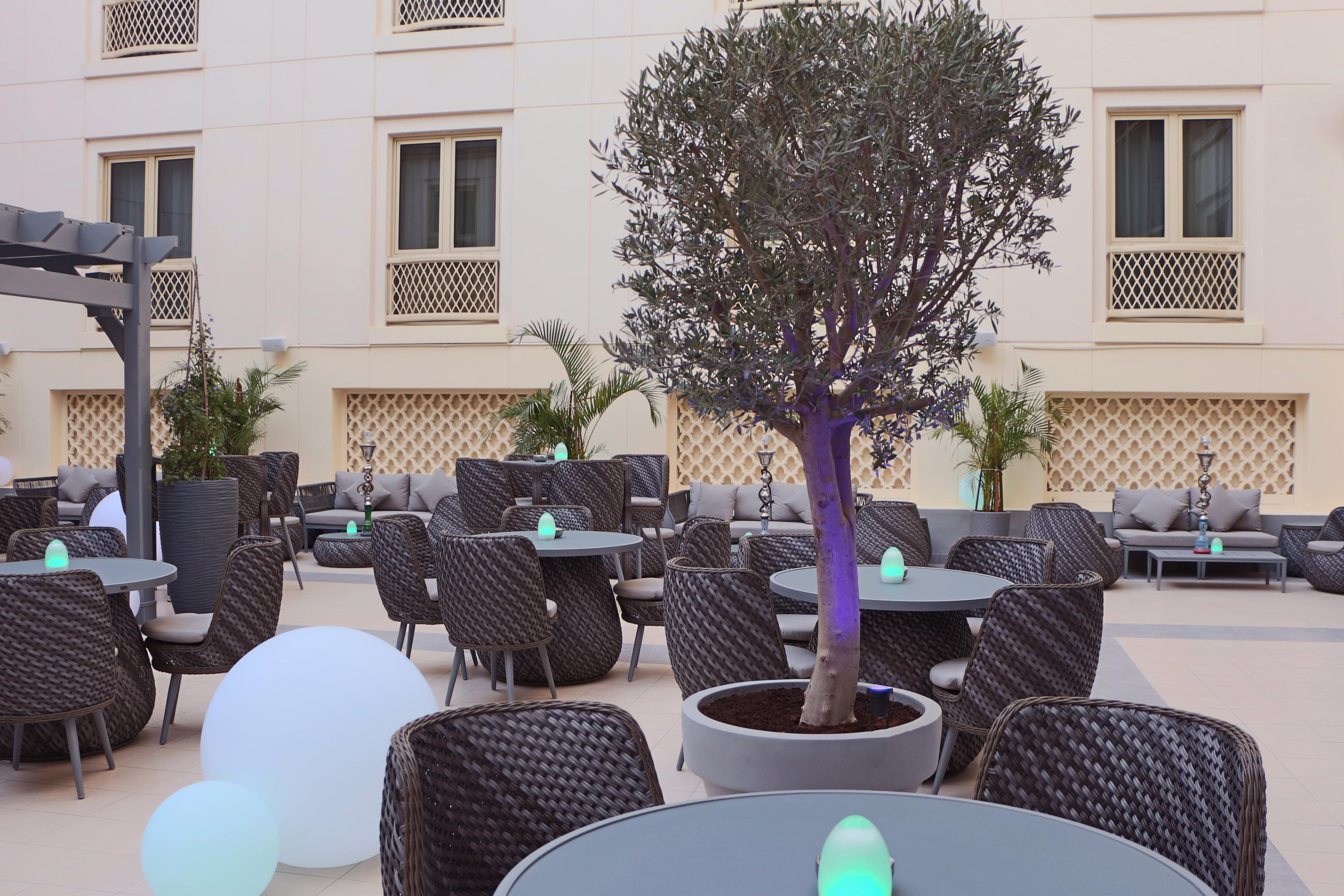 Movenpick Hotel & Apartments Bur Dubaj Zewnętrze zdjęcie